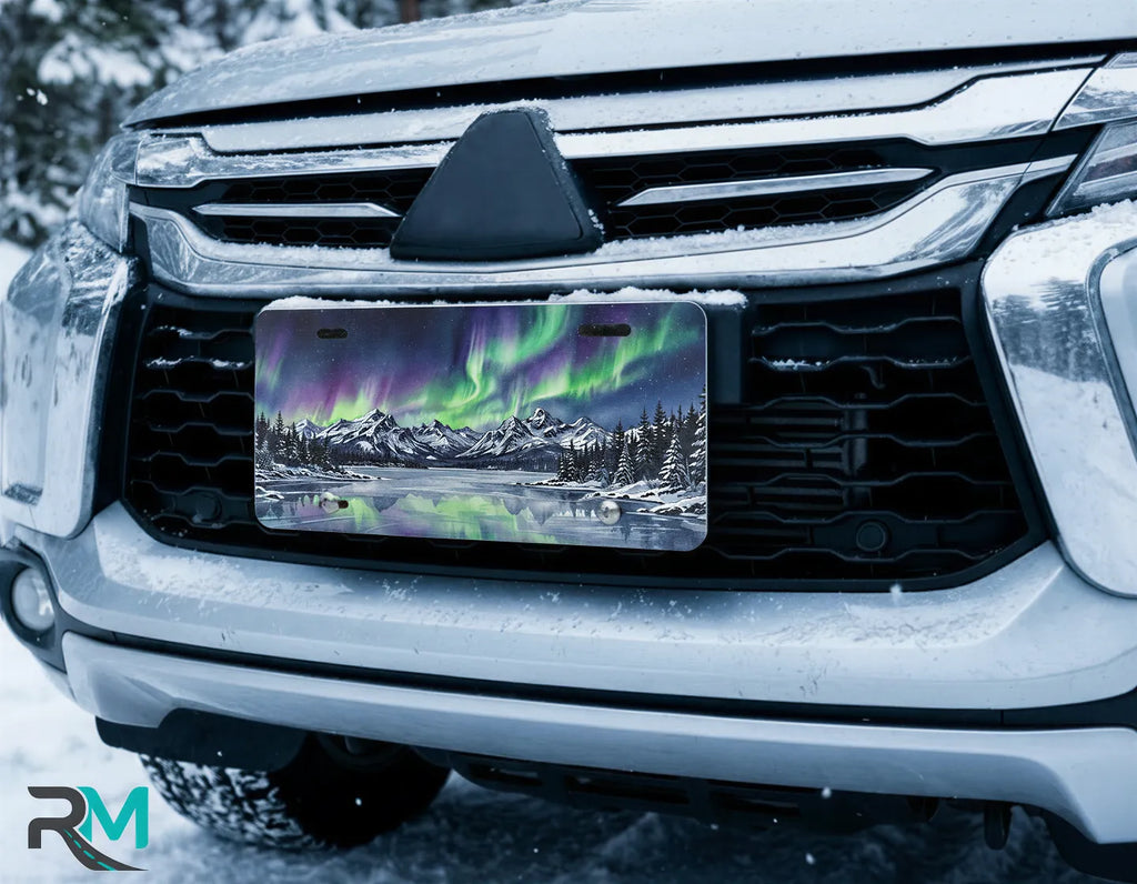 aurora borealis license plate on car in snowy setting — northern lights mountain scene design