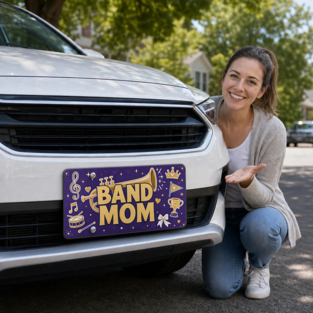 woman with band mom vanity plate — musical notes BAND MOM front license plate